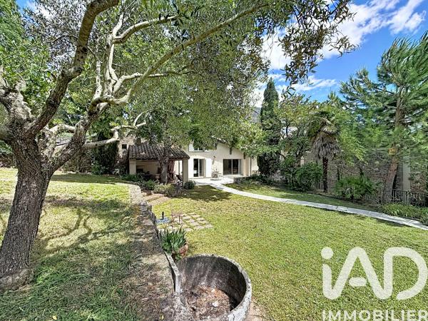 Maison à vendre 10 pièces 330 m² Saint-Affrique