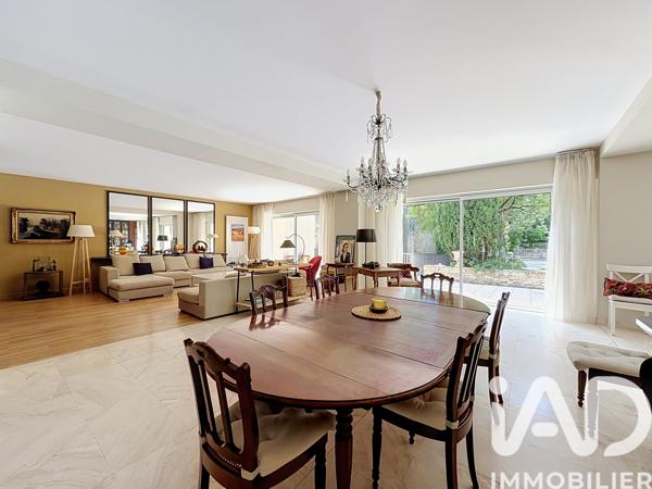 Maison à vendre 10 pièces 330 m² Saint-Affrique