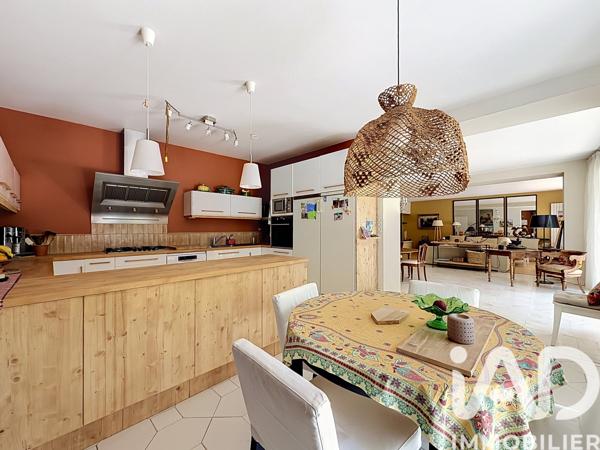 Maison à vendre 10 pièces 330 m² Saint-Affrique
