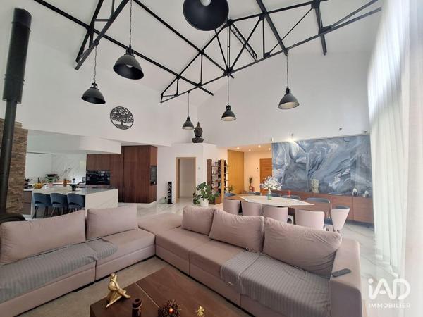 Maison à vendre 5 pièces 216 m² Elne