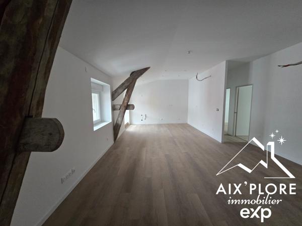 Appartement rénové de 87 m² avec garage – Cœur de Yenne