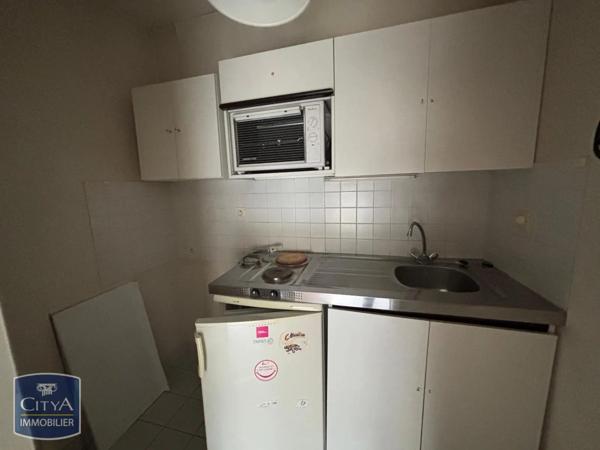 Appartement à louer 1 pièce 28m²