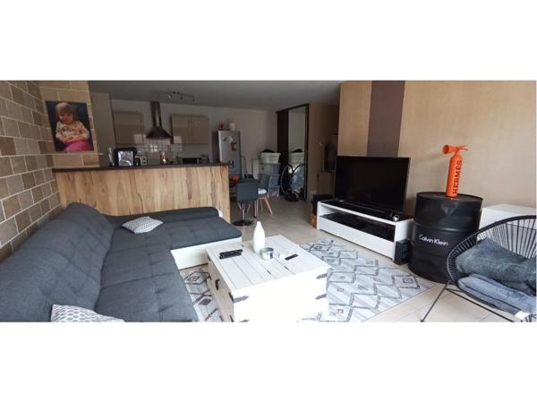 Appartement F2 - MONTROND LES BAINS