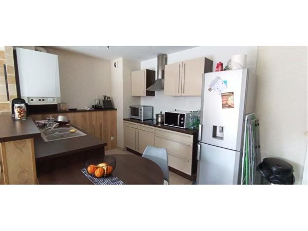 Appartement F2 - MONTROND LES BAINS