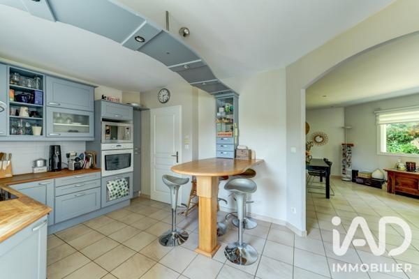 Maison à vendre 6 pièces 140 m² Limonest