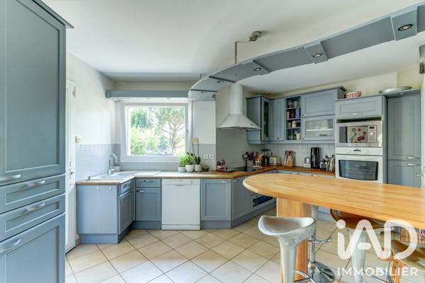Maison à vendre 6 pièces 140 m² Limonest