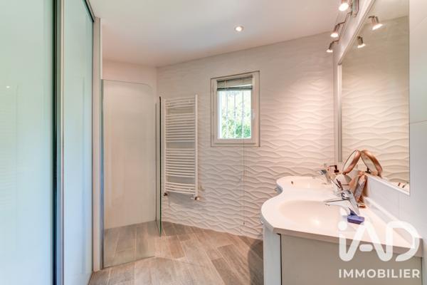 Maison à vendre 6 pièces 140 m² Limonest