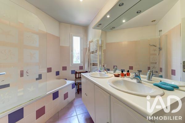 Maison à vendre 6 pièces 140 m² Limonest