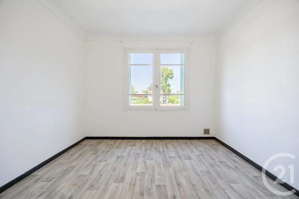 Maison à vendre  6 pièces - 113 m 2   BRIATEXTE  - 81
