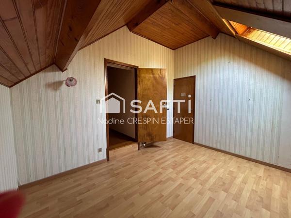 Le calme de la campagne, à deux pas de Montauban. Maison d'environ 118 m2 avec plus d'1 hectares de terrain.
