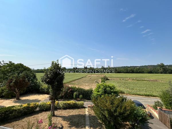 Le calme de la campagne, à deux pas de Montauban. Maison d'environ 118 m2 avec plus d'1 hectares de terrain.