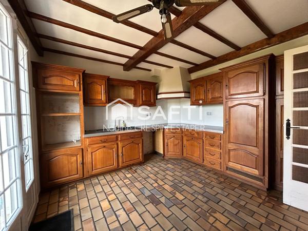 Le calme de la campagne, à deux pas de Montauban. Maison d'environ 118 m2 avec plus d'1 hectares de terrain.