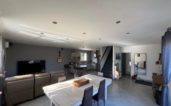 Maison à vendre    4 pièces •  Lunel-Viel