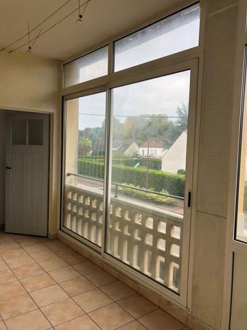 À LOUER APPARTEMENT F3 61.46m2 AVEC JARDIN, À PROXIMITÉ DE LA GARE SNCF