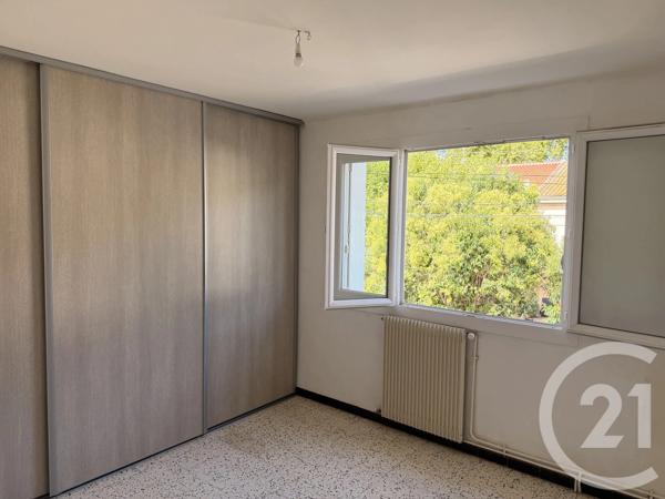 Maison à vendre  4 pièces - 68 m 2   PEZENAS  - 34