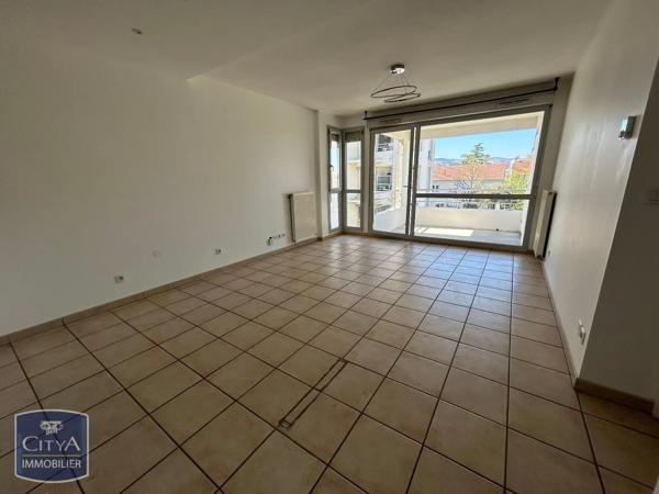 Appartement à louer 3 pièces 54.85m² Valence (26000)