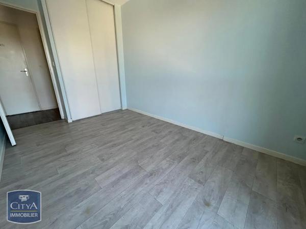 Appartement à louer 3 pièces 54.85m² Valence (26000)