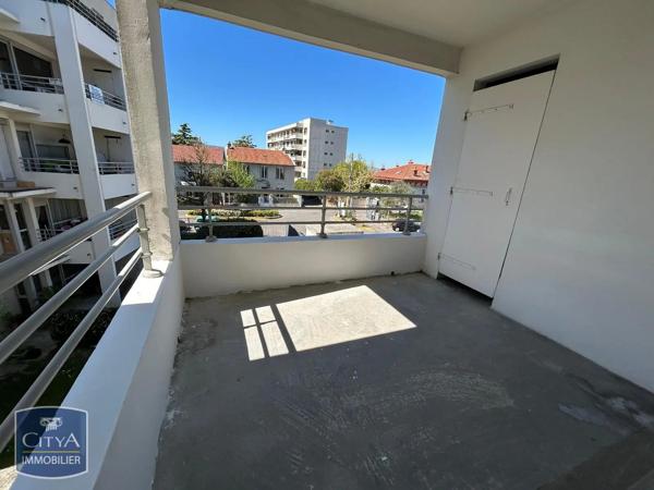 Appartement à louer 3 pièces 54.85m² Valence (26000)