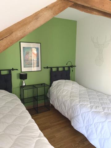 A Louer Longère meublée 4 chambres PLOEREN