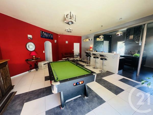 Maison à vendre  4 pièces - 181,40 m 2   GRAULHET  - 81