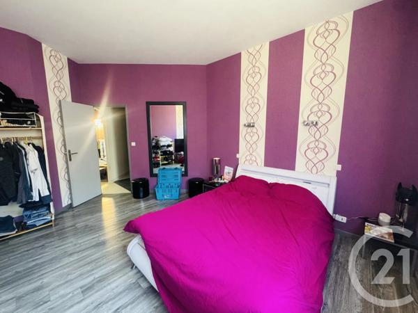 Maison à vendre  4 pièces - 181,40 m 2   GRAULHET  - 81