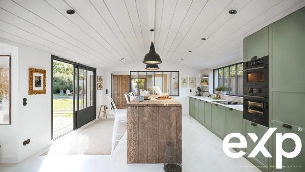 Embarquez Sur L'ile de Ré !!! Dans 197m2 de Plain Pied