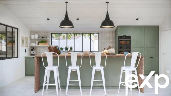 Embarquez Sur L'ile de Ré !!! Dans 197m2 de Plain Pied