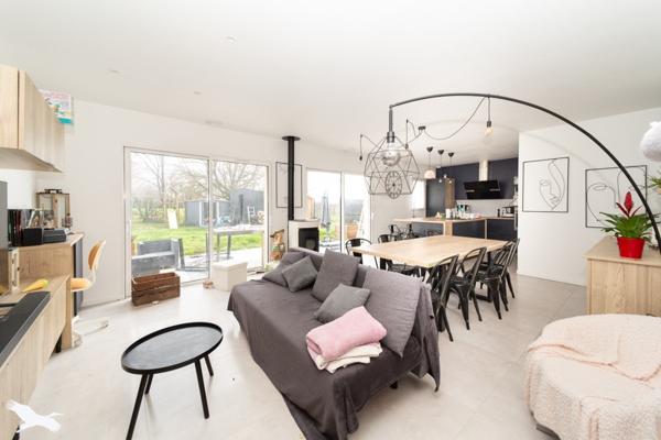 Maison à vendre |  Saint-André-de-Cubzac |  4 pièces | 101 m²