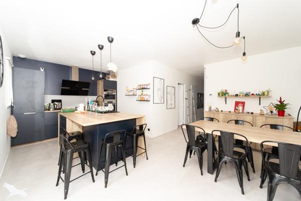 Maison à vendre |  Saint-André-de-Cubzac |  4 pièces | 101 m²