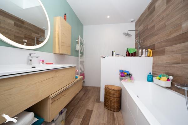 Maison à vendre |  Saint-André-de-Cubzac |  4 pièces | 101 m²