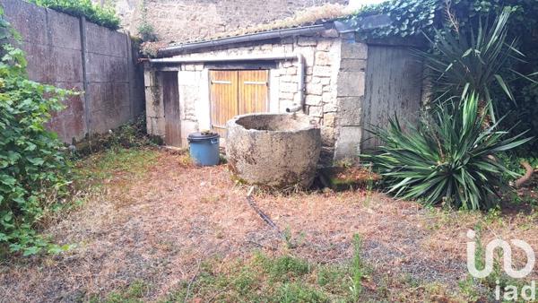 Maison à vendre 7 pièces 186 m² Fontenay-le-Comte