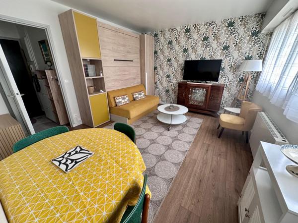 Vente / Studio meublé