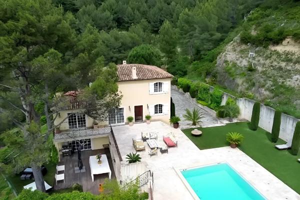 Allauch (13190) BASTIDE / MAISON / VILLA, 350 m² AU CALME - VUE PANORAMIQUE GARLABAN - PISCINE, MARSEILLE 11ème ALLAUCH / LA