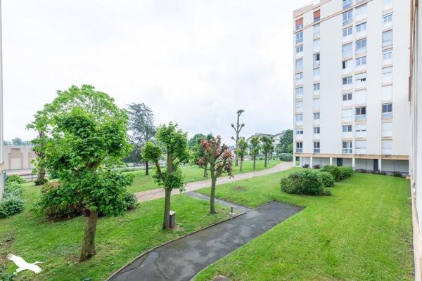 Appartement à vendre |                                       Mantes-la-Ville |                                        4 pièces  |  74 m²