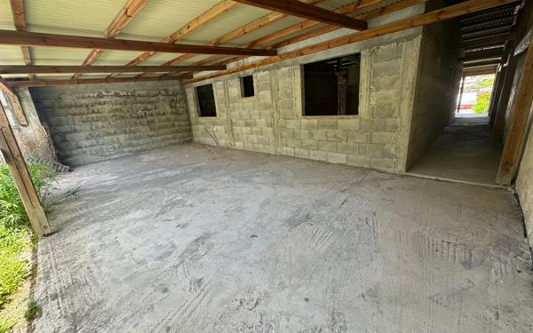 Maison à vendre    4 pièces • 175,70 m2 Le Vauclin