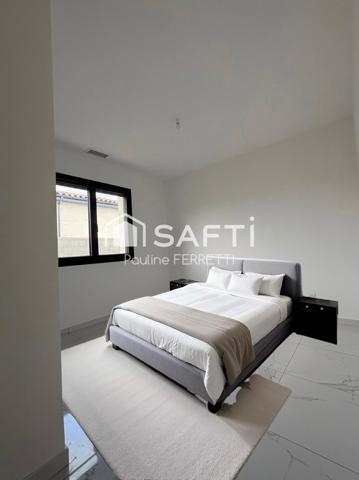 VILLA T4 114m2, 3 FACES, PLAIN PIED AVEC JARDIN 367m2 et GARAGE