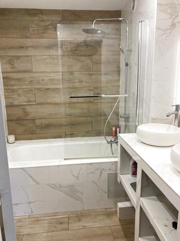 Saint-Mandrier-sur-Mer (83430) Lumineux appartement T4 avec garage