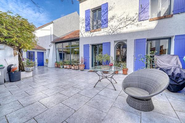 Saint Leu la Forêt - Maison  atypique de 230 m2