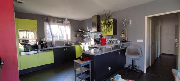 TRES BELLE CONTEMPORTAINE DE PLAIN-PIED