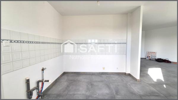 Plain-pied soigné, intérieur remis à neuf, 3 ch.