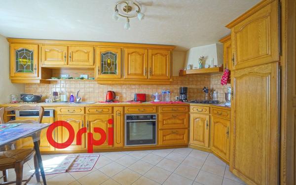 Maison à vendre    4 pièces •  Orbec