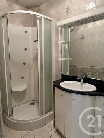 Appartement F3 à vendre  3 pièces - 58,91 m 2   ROANNE  - 42