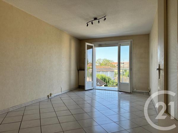 Appartement F3 à vendre  3 pièces - 58,91 m 2   ROANNE  - 42