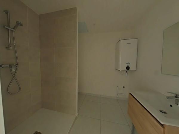Appartement à louer  2 pièces • 48,50 m2 Romans-sur-Isère