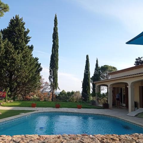 Maison de 150 m²