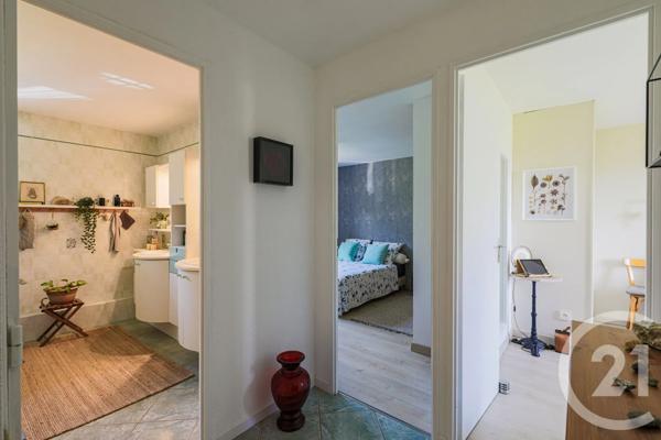 Maison à vendre  6 pièces - 120 m 2   SASSENAGE  - 38