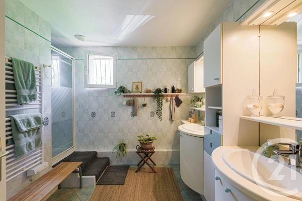 Maison à vendre  6 pièces - 120 m 2   SASSENAGE  - 38