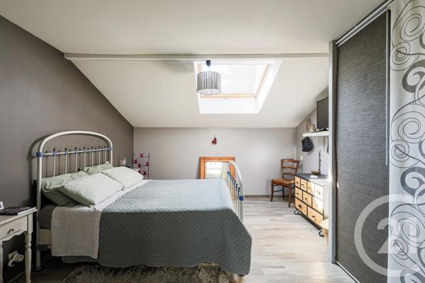 Maison à vendre  6 pièces - 120 m 2   SASSENAGE  - 38
