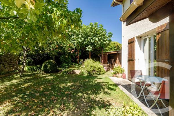 Maison à vendre  6 pièces - 120 m 2   SASSENAGE  - 38