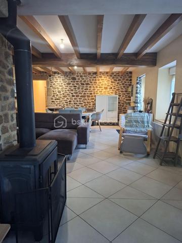 Maison en pierre de 74 m²